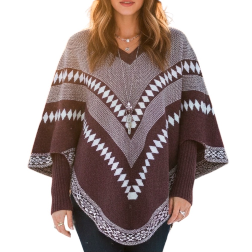 Trendsetter Geometric Maroon White Boho Cozy Knit Poncho Small Medium
